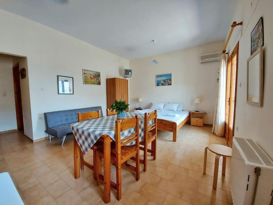 Selfcatering -Studio Helen No 7 Хіропігадо Екстер'єр фото
